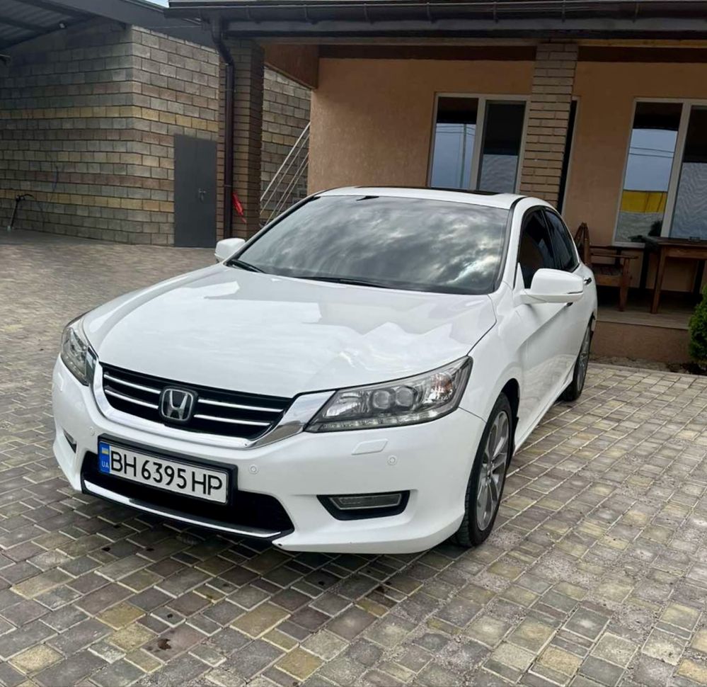 Продам Honda Accord 2013