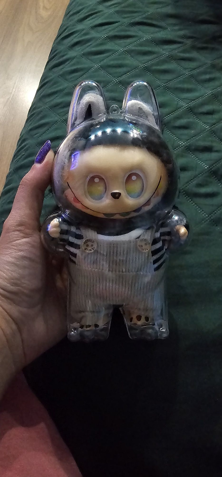 Nowe etui, osłonka dla labubu