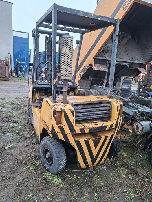 Wózek widłowy na części