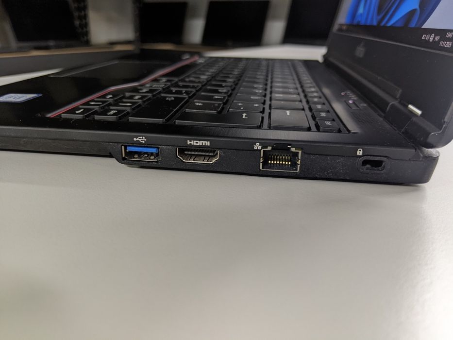 Ноутбук Fujitsu U729  intel i5 8265 3.0Ghz         8Gb/256Gb nvme