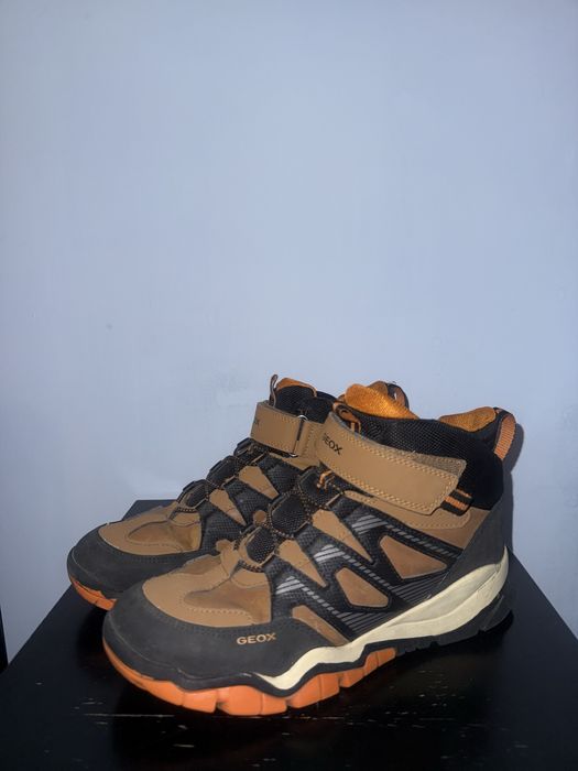 Ocieplane Sneakersy GEOX.