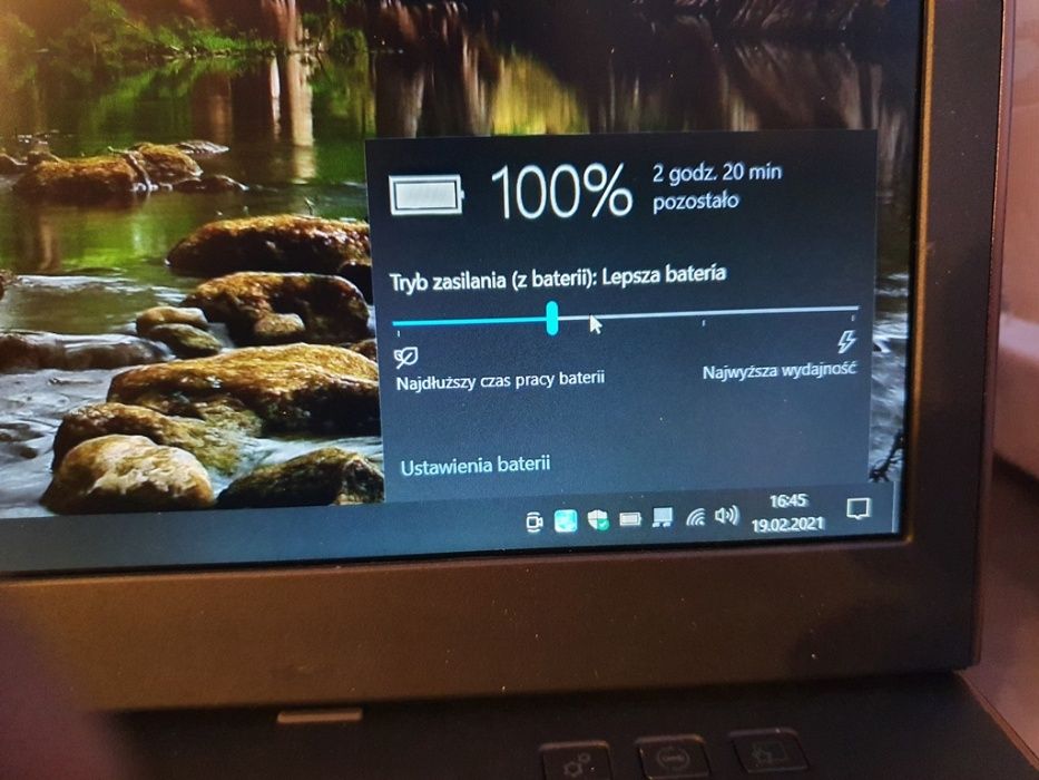 Dell 3560 I7/HDD 320GB/8 GB RAM/RADEON HD 7670M 1GB