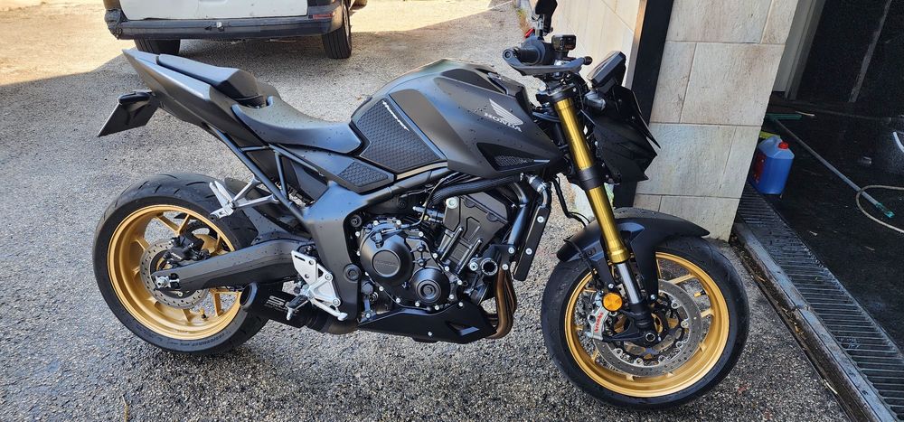 CB hornet 1000 SP