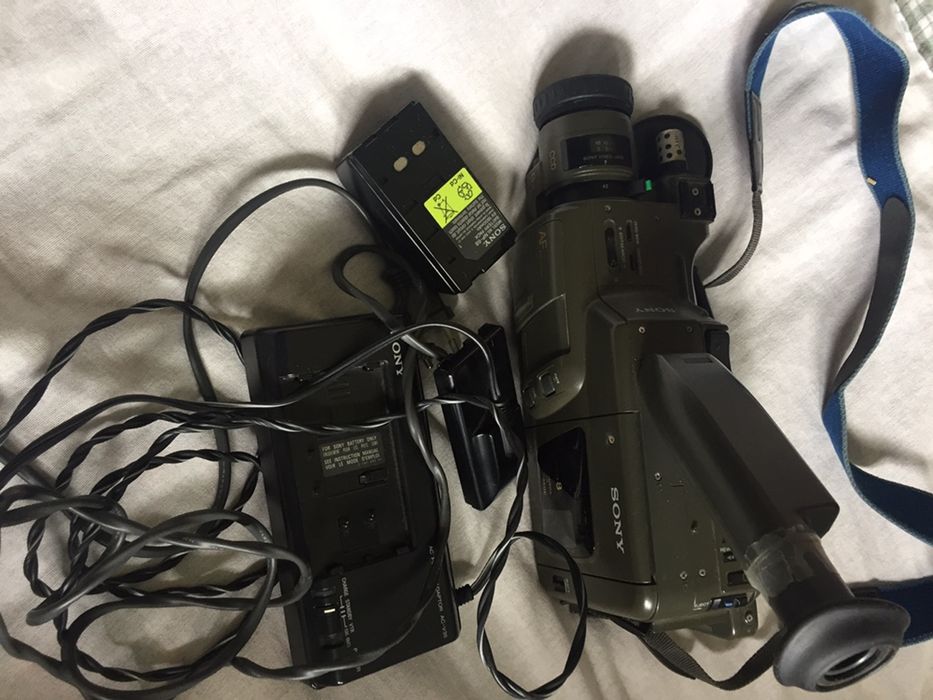 Máquina de filmar vidio antiga