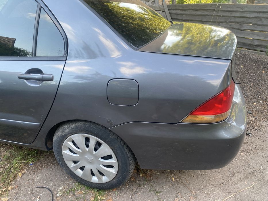 Четверть крило крыло лансер 9 mitsubishi lancer 9