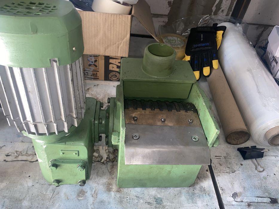 Магнитные сепараторы х43-43, 43-44  50 и 100 литров, новые и бу