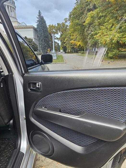 Mitsubishi Outlander 2008