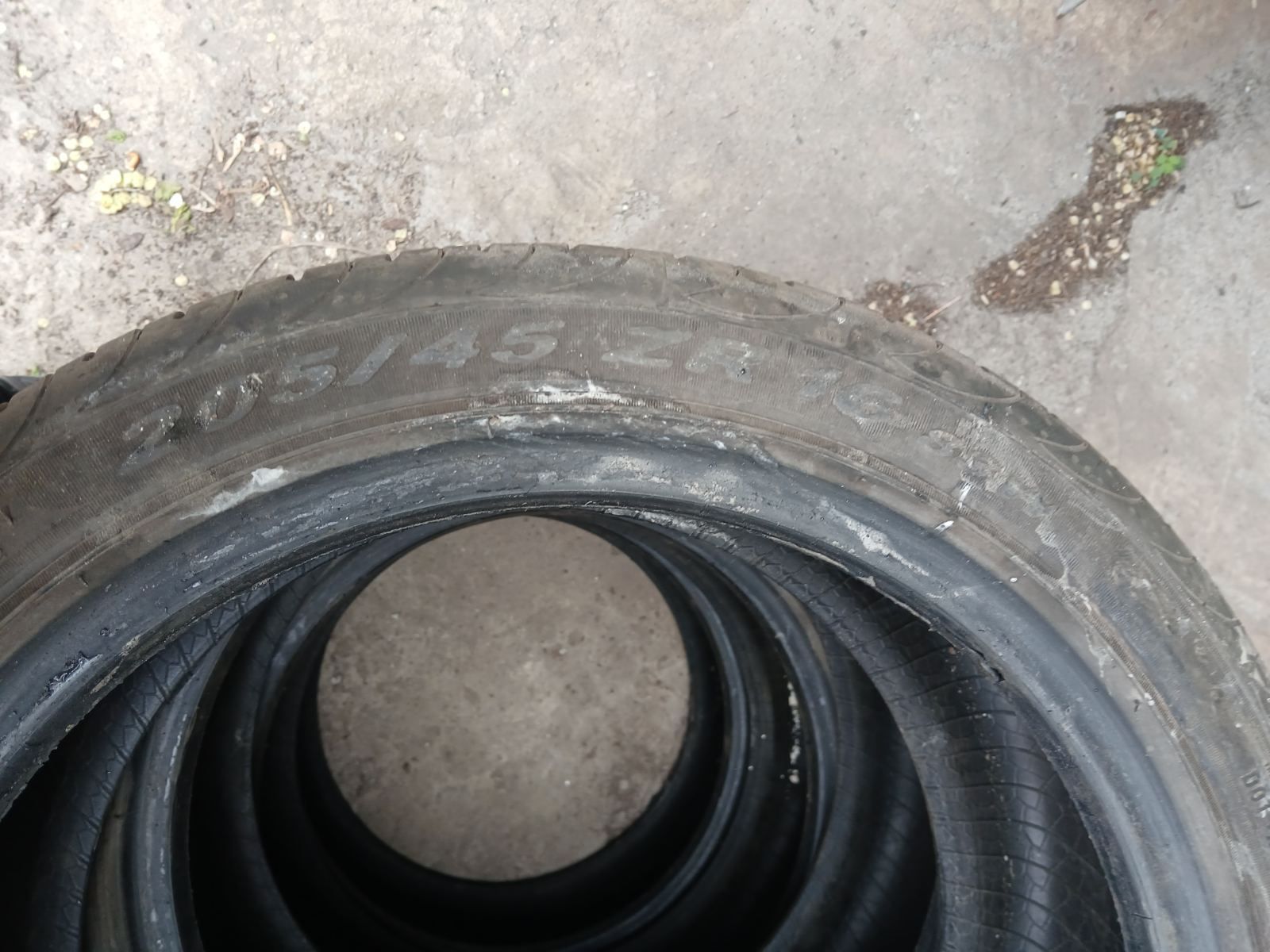 Продам шины р  16 205/45 PIRELLI