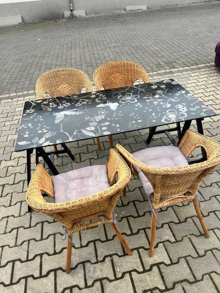 Krzesła ratanowe Ikea