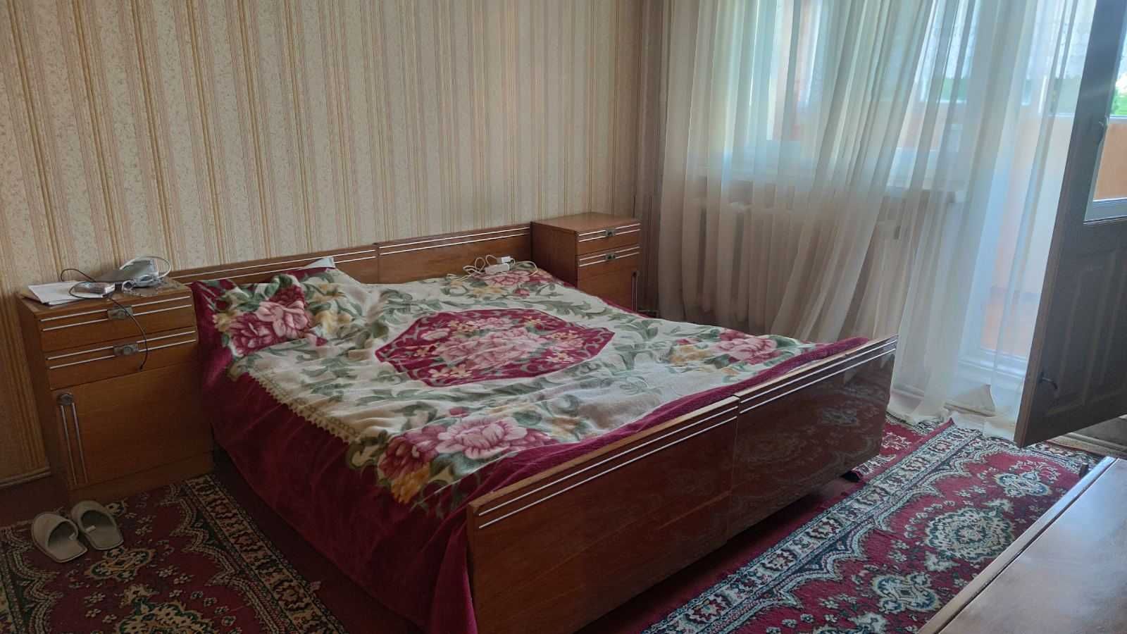 Продаж 2 к.кв, 3/5 поверх, інд.опалення,  Виставка.ktr