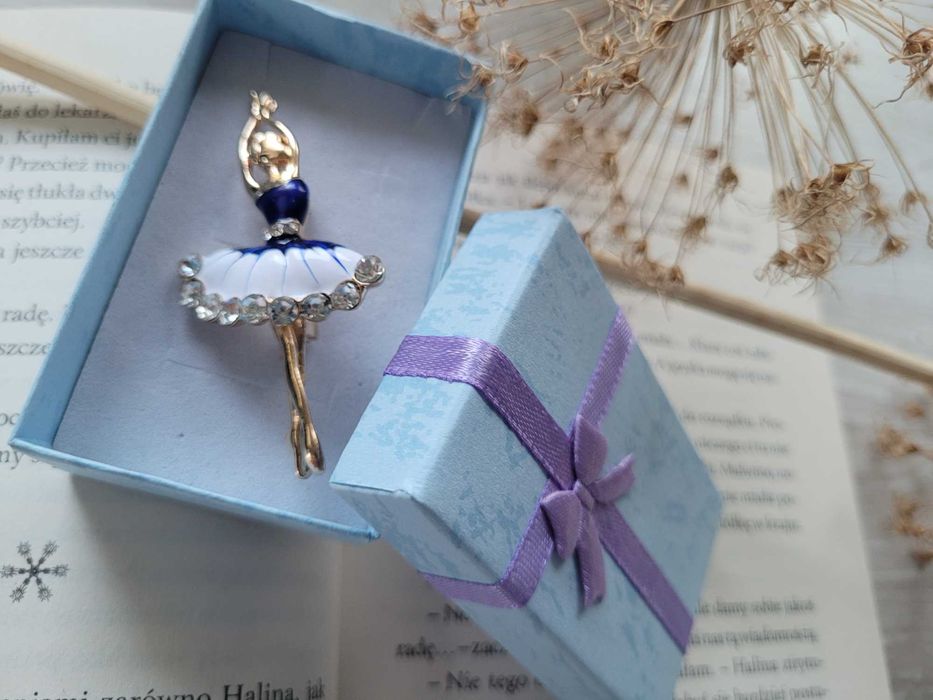 Broszka balerina granat i biel