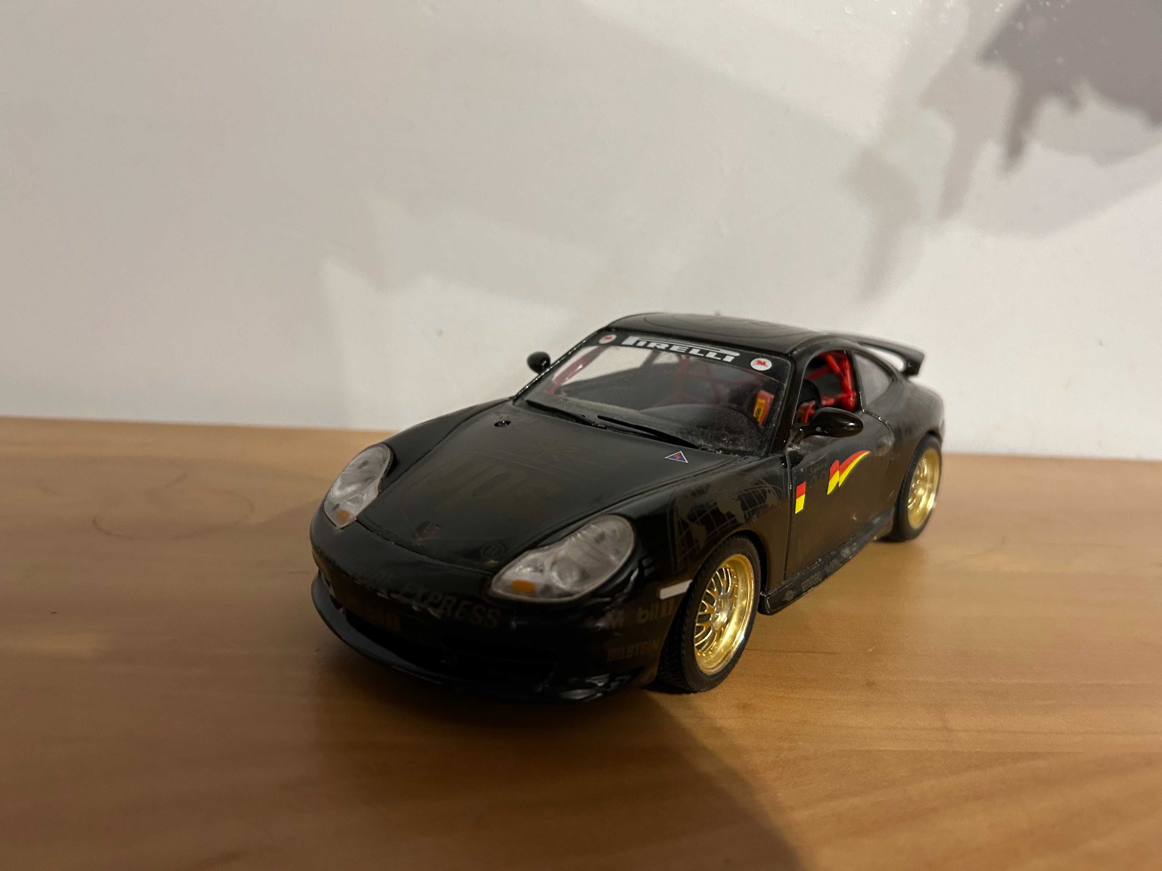 Model Bburago Porsche Supercup UPS – Skala 1:18 – Kolekcjonerski