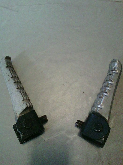 Par de patins de aluminio 2º passag. ou condutor