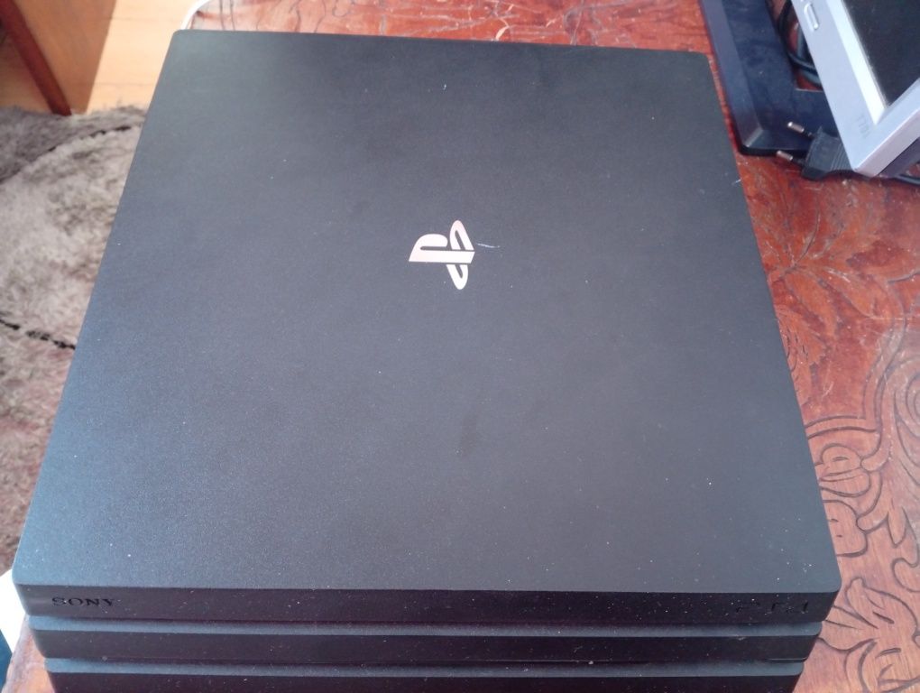 Vendo ps4 em ótimo estado