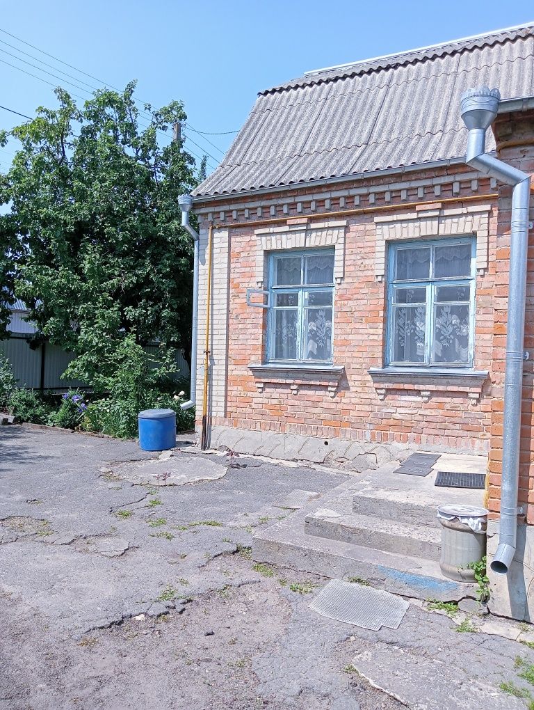 Супер пропозиція  будинок з ділянкою 20 соток поруч річка !