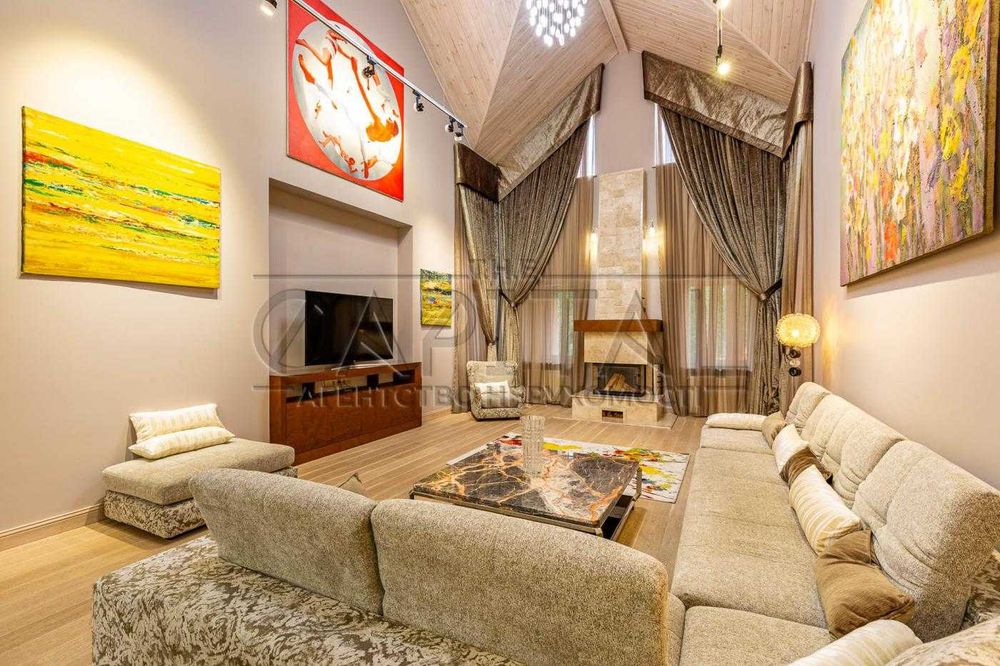 Оренда будинку з виходом до річки в КМ Світанок 2 село Плюти 380 м2