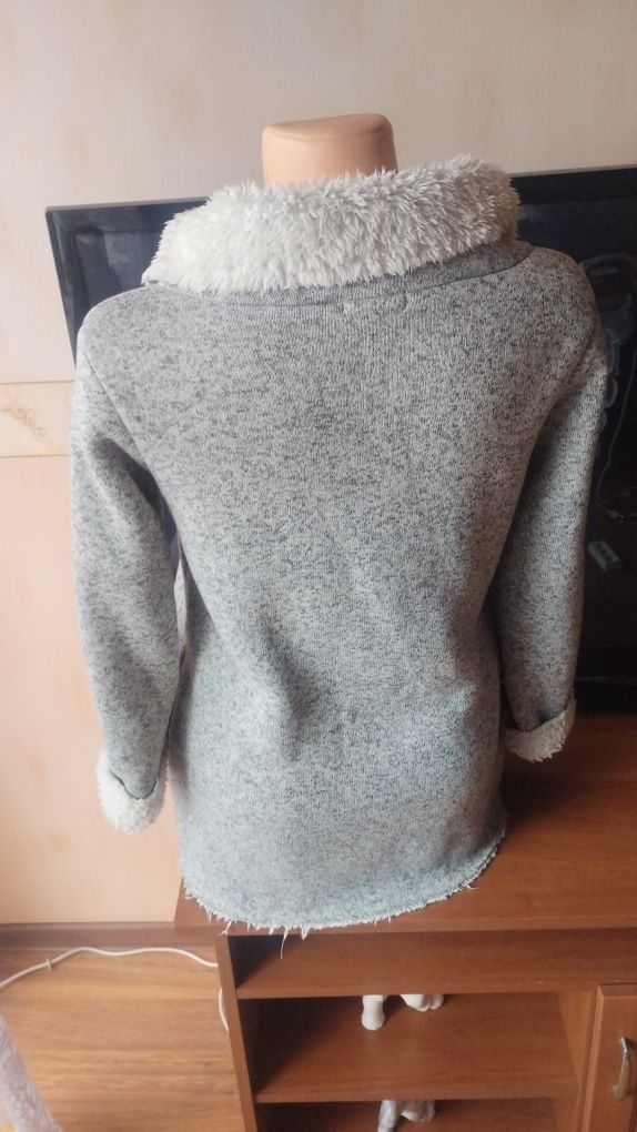 Sweter r. L Reserved (89)
