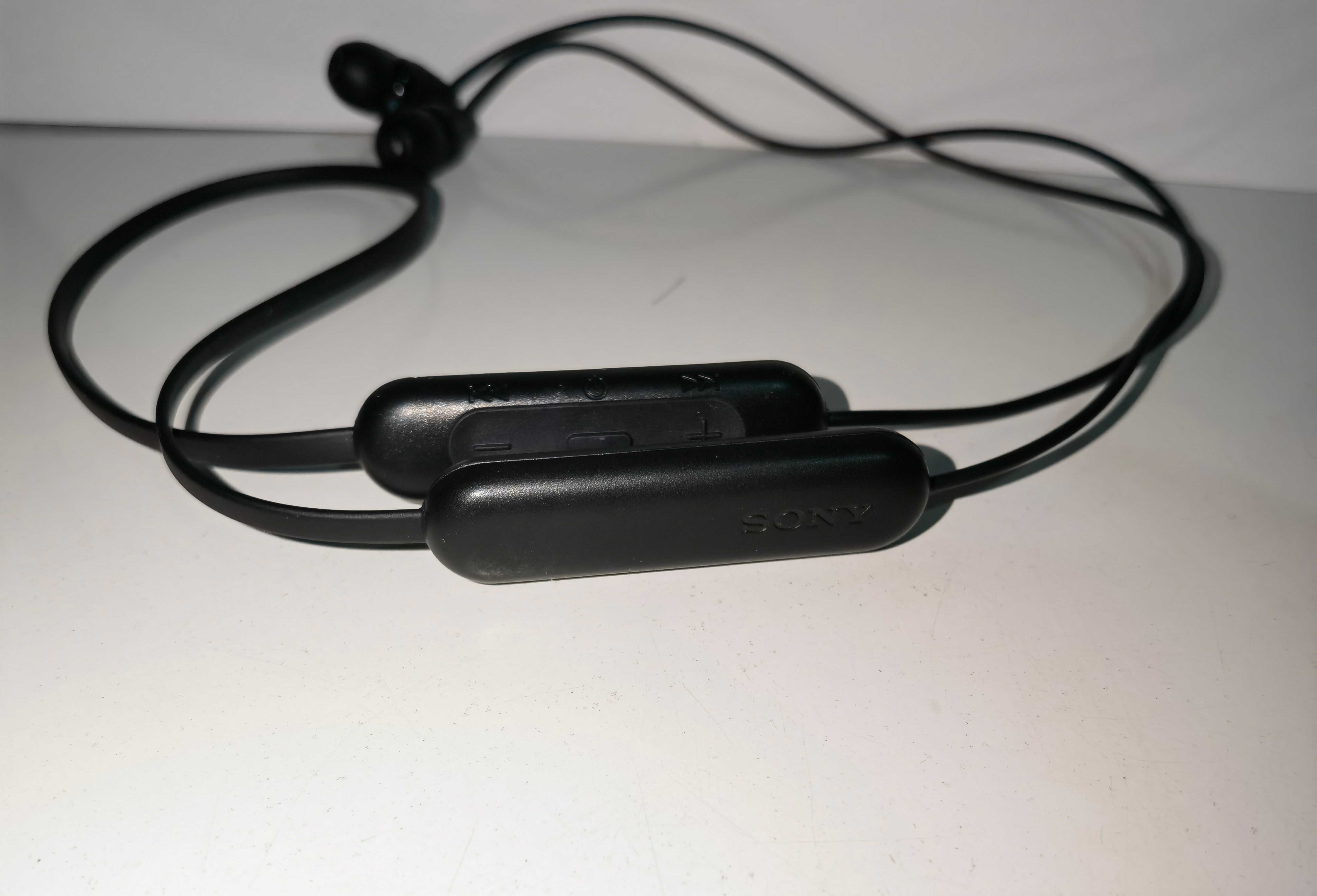 Auscultadores tipo auricular sem fios WI-C200 (pouco usados)