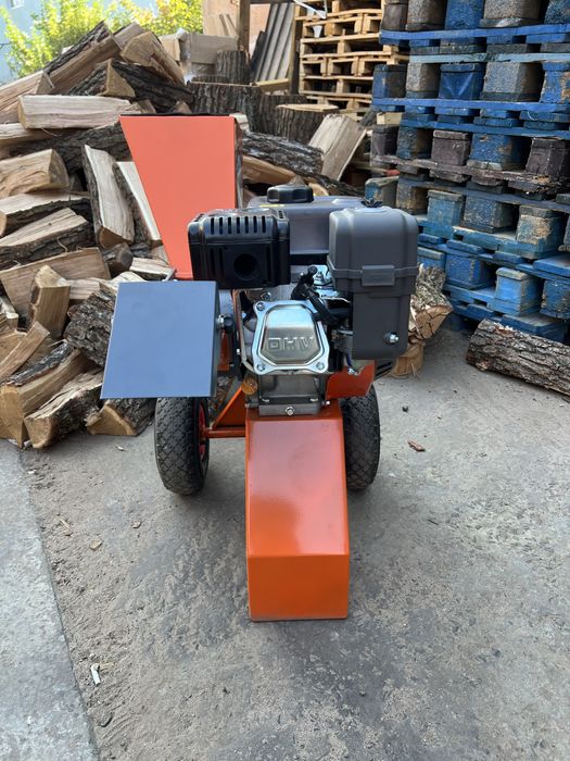 Измельчитель,подрібнювач,гілкоподрібнювач REMENGTO 4100