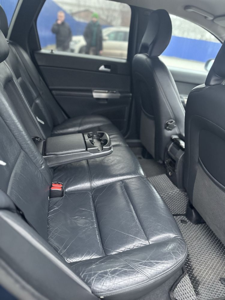 Продам вольво volvo в50! 2009 1,6д в хорошій комплектації!