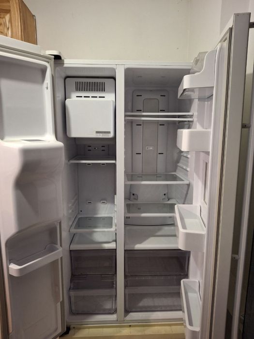 Американський холодильник Samsung