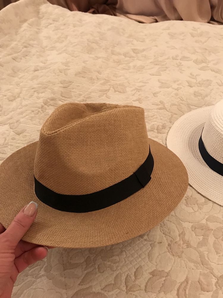 Сумка Loewe и шляпы летние