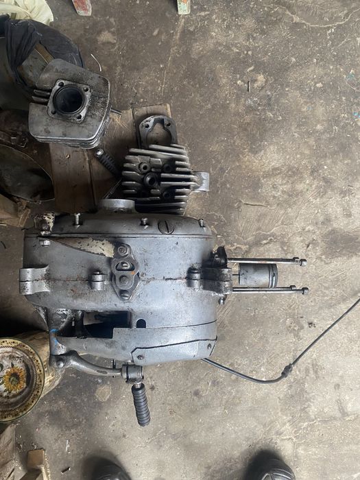 Двигун на мопед ява