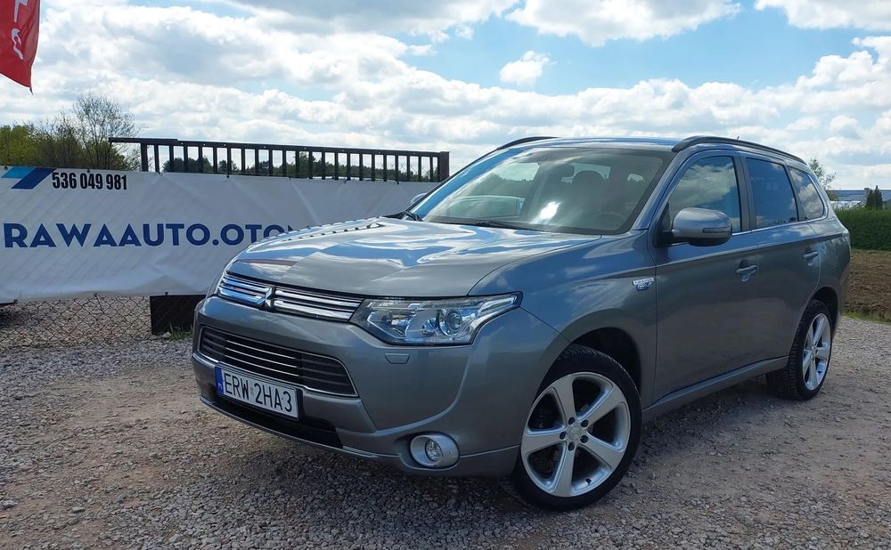 Mitsubishi Outlander 2.0 PHEV Plug-in Hybrid Nawigacja Klimatronik możliwa ZAMIANA