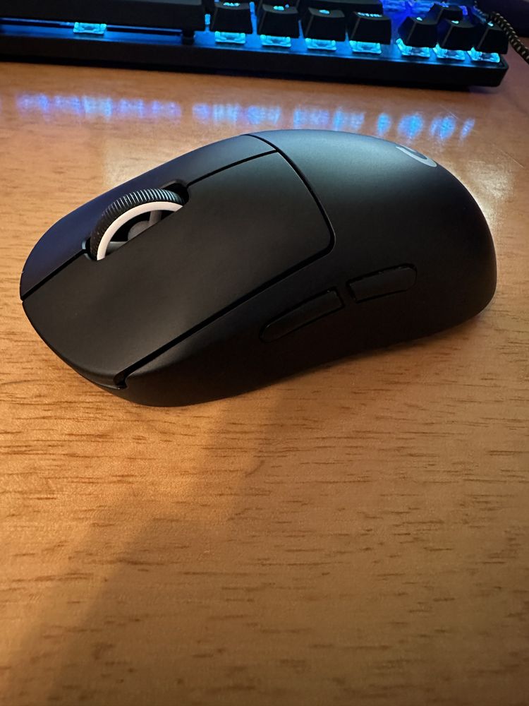 Logitech G Pro X Superlight usado - em bom estado