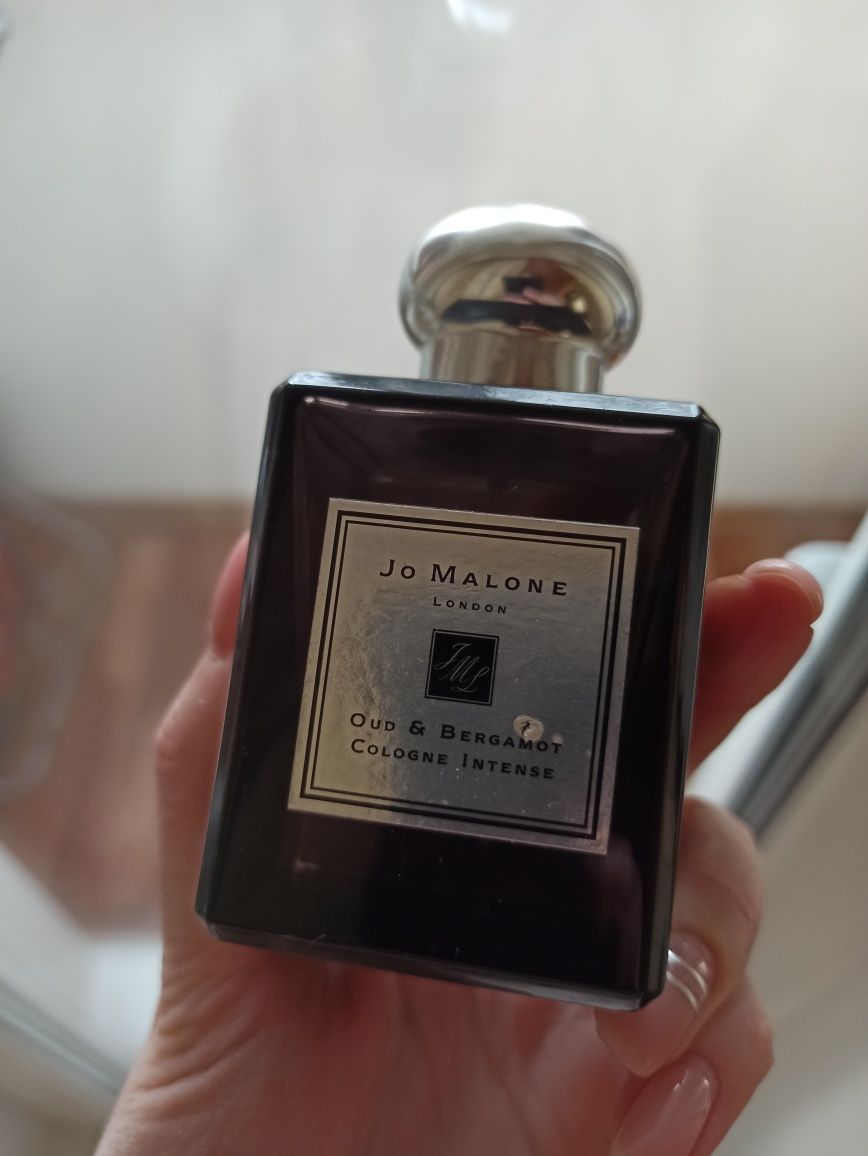 Флакон Jo Malone Oud & Bergamot