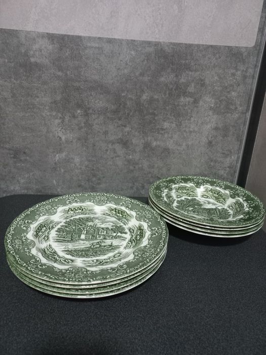 Тарелки старая Англия каждая