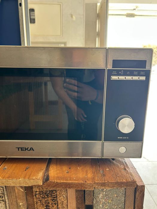 Vende-se MICROONDAS da marca TEKA
