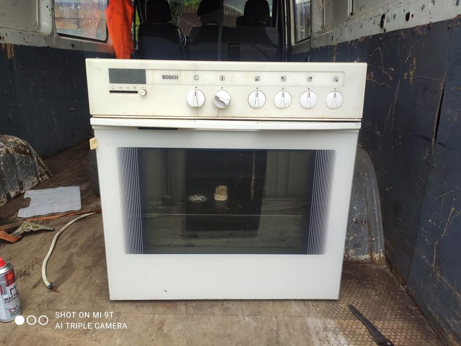 Встроенный духовой шкаф