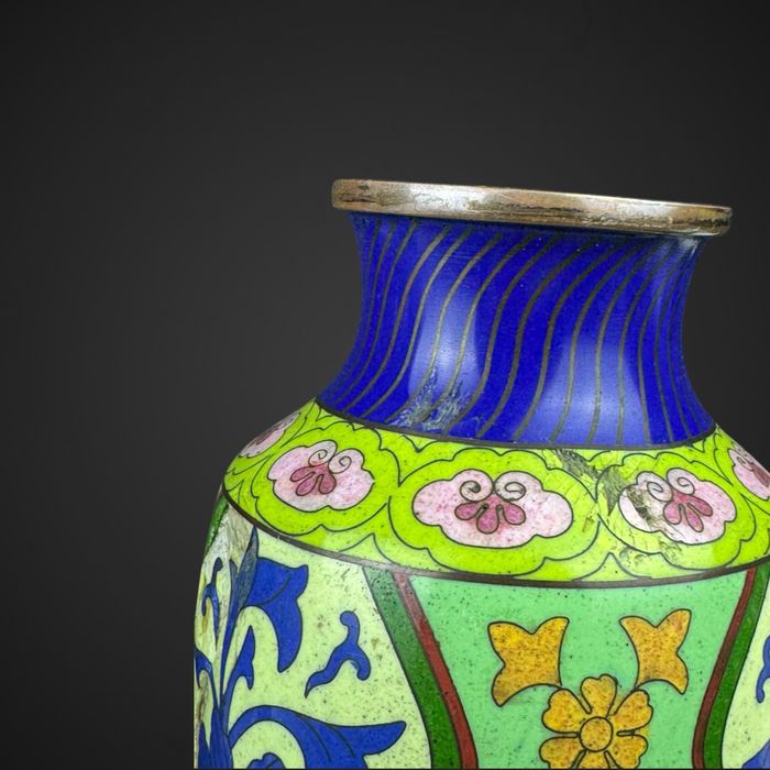 Wazon Emalia cloisonne kwiaty styl azjatycki uszkodzony B5/031208