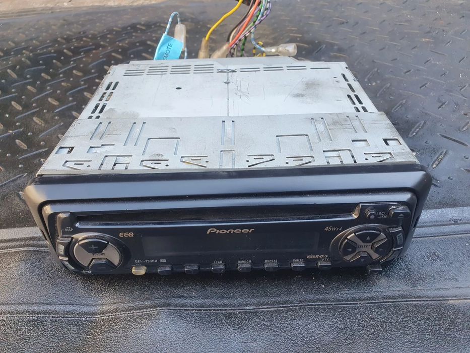 RADIO SAMOCHODOWE PIONEER DEH-1330R