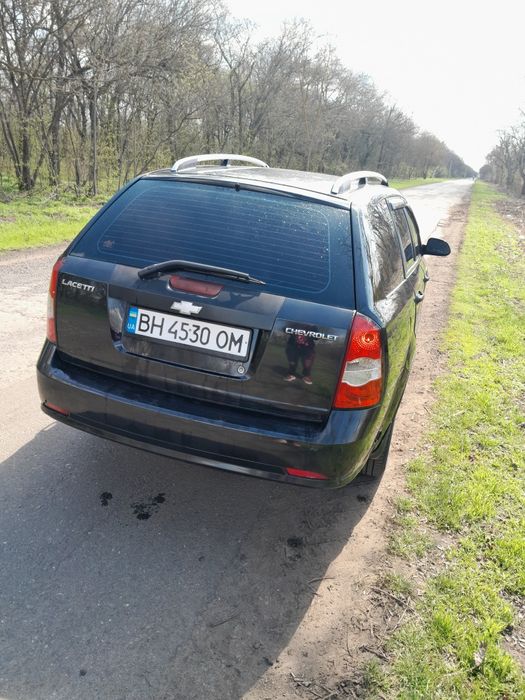 Автомобіль Chevrolet Lacetti