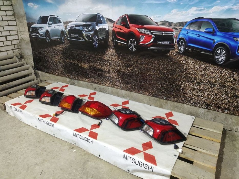 Задній ліхтар фара оригінал б/у Mitsubishi ASX 2010 - 2020, Мітсубісі