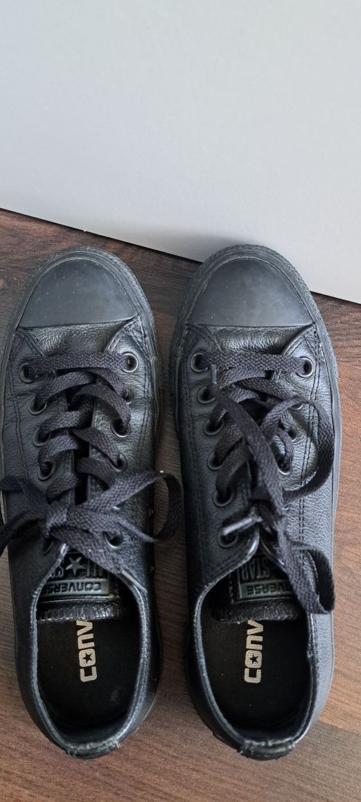 Converse skórzane