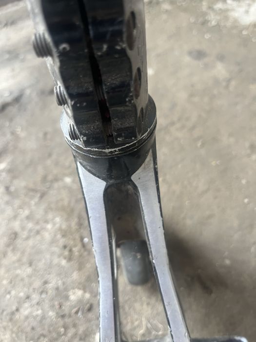 самокат компліт б/у (продаю тому що уже не катаюсь)