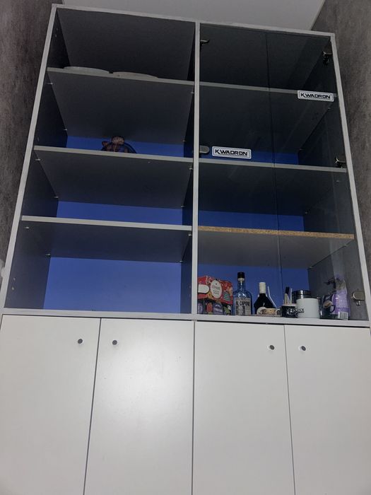 Шкаф б.у. У салон