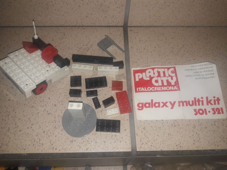 Lego plastic city