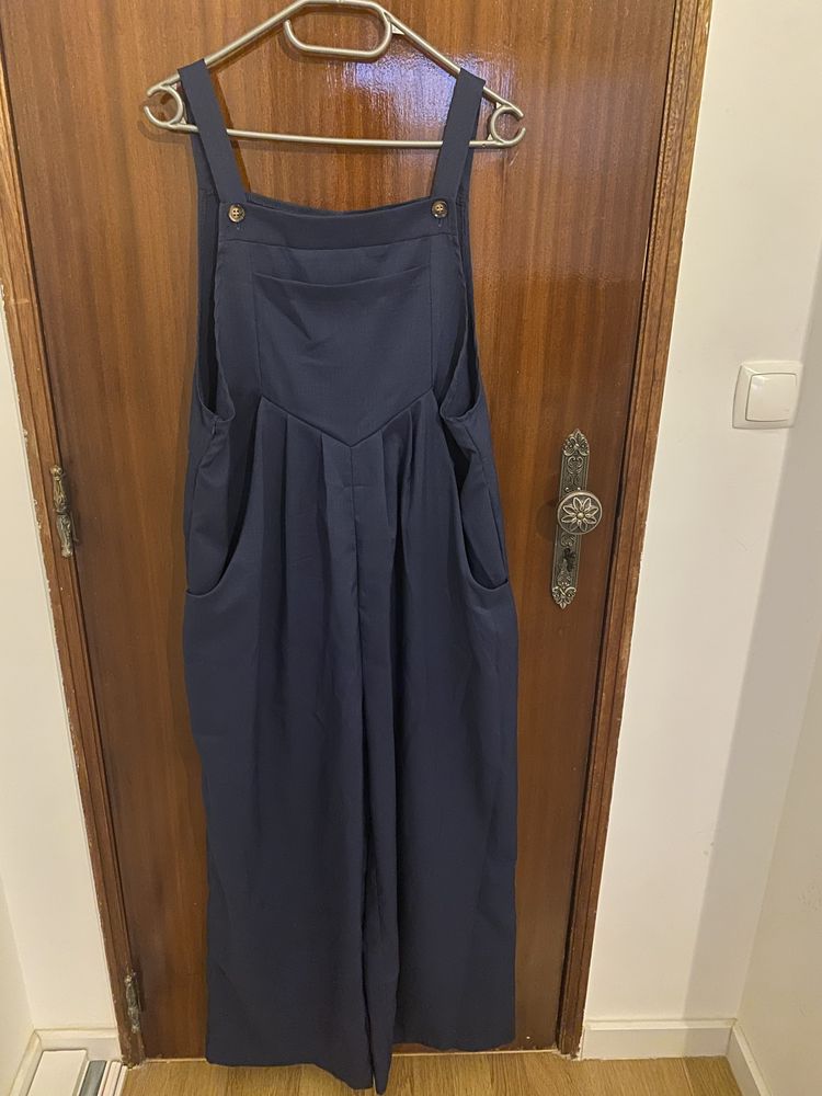 Vendo Macacão azul