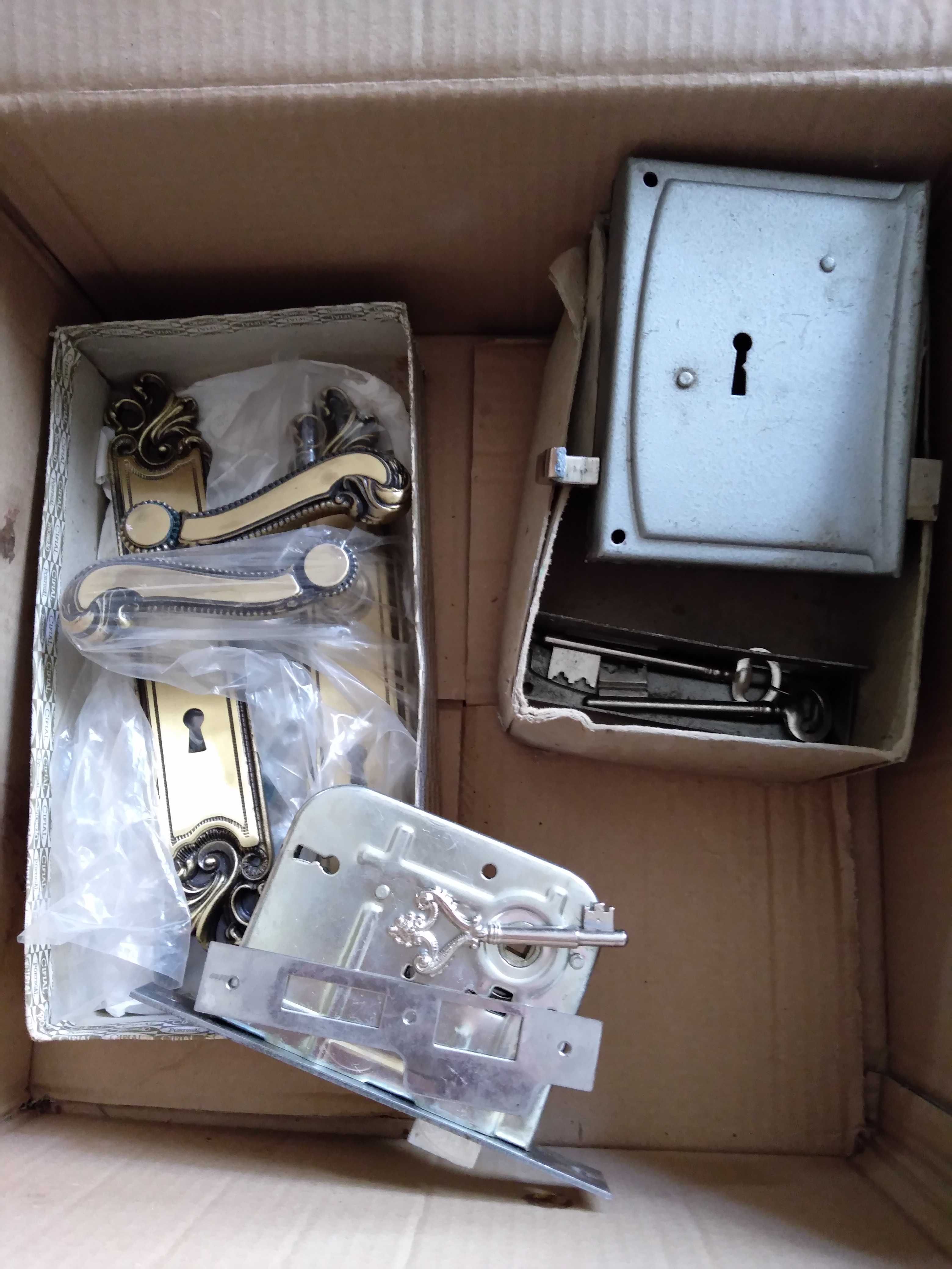 Box de fechaduras