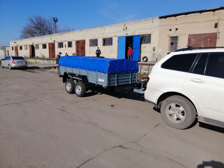 Легковий Двухосний Прицеп. Гальмівний двовісний причеп для авто
