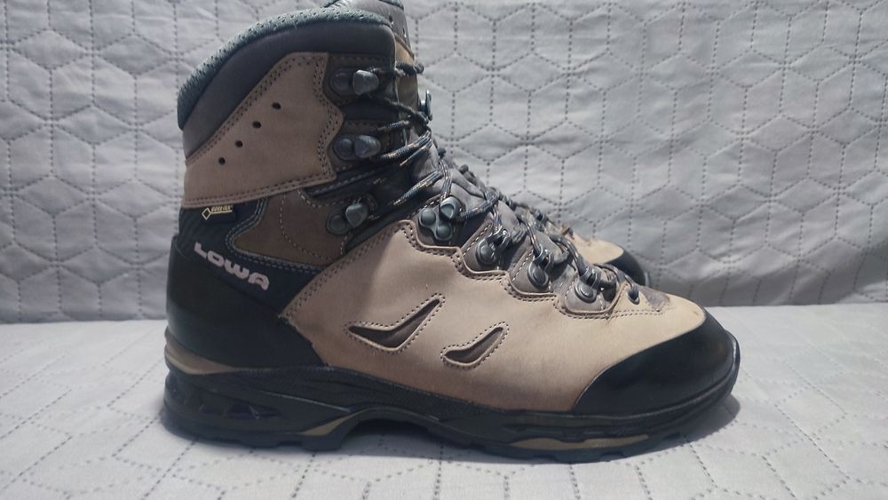 Шкіряні термо черевики LOWA CAMINO GTX, 42,5 р., 27,5 см