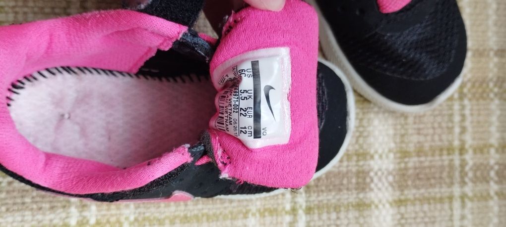 Кросівки Nike 22 р. 13,5см