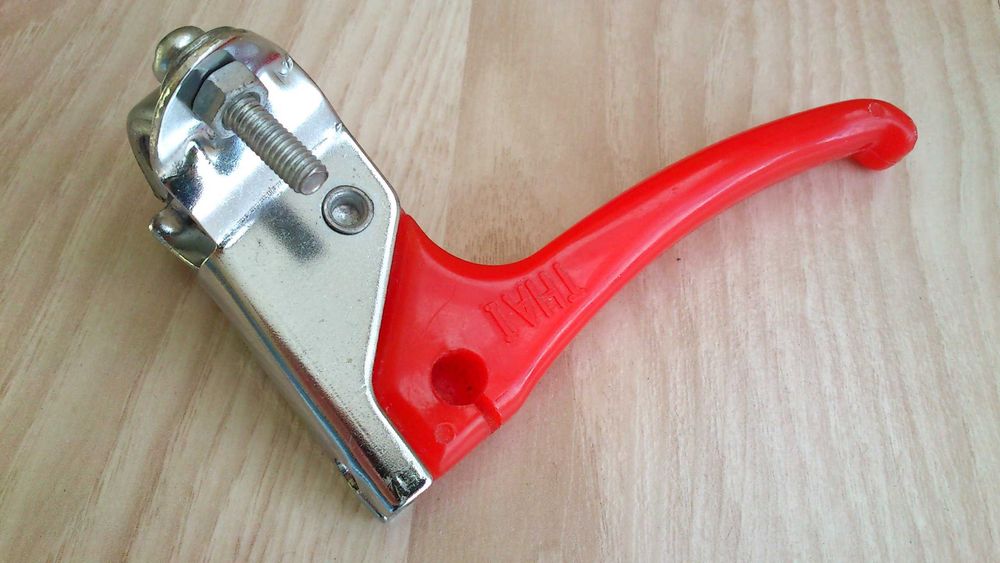 Klamka hamulcowa dziecięca czerwona dźwignia do rowerka Cars Speed