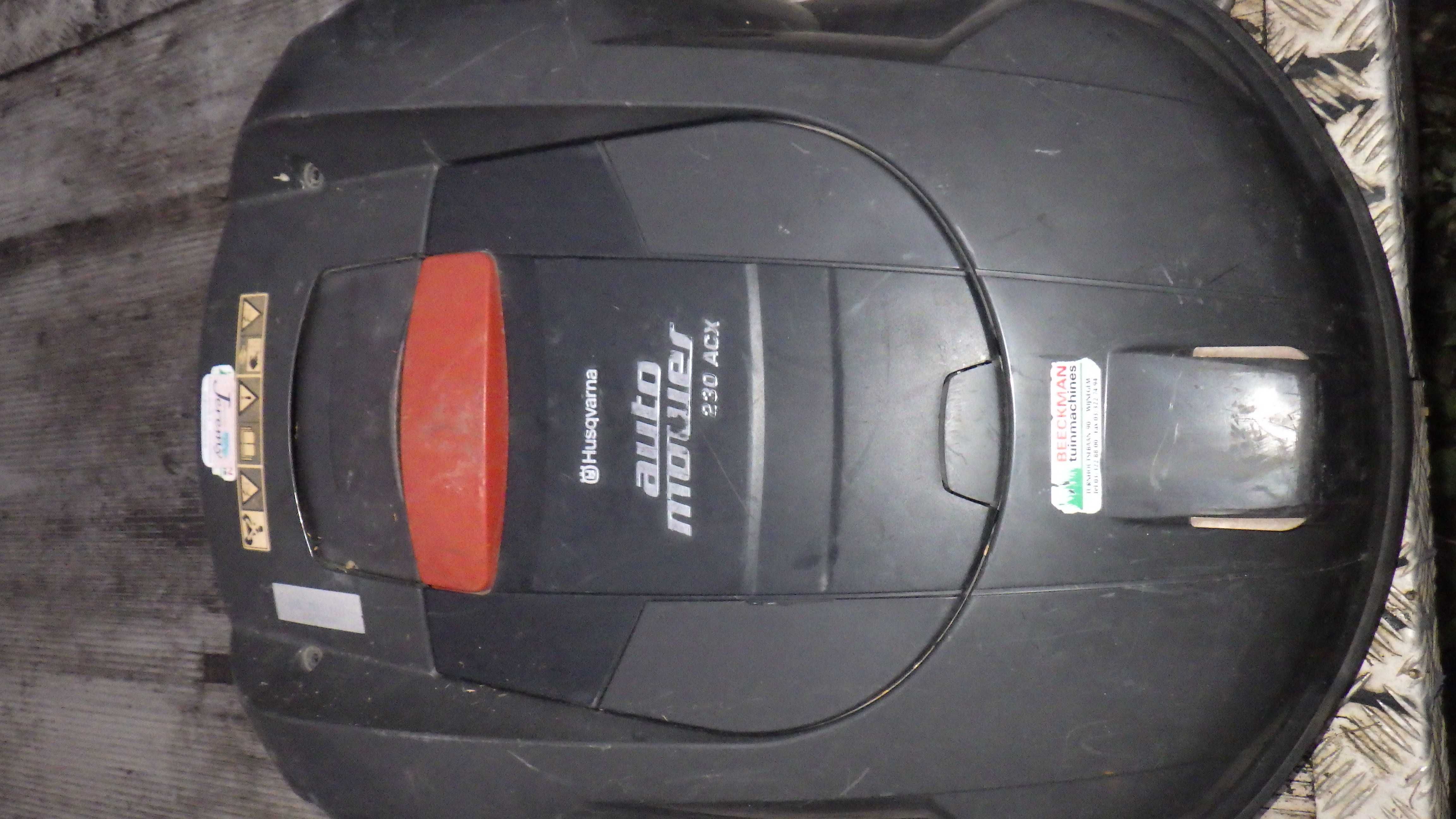 Husqvarna  Automower® 230 ACX Calosc lub na Czesci ..