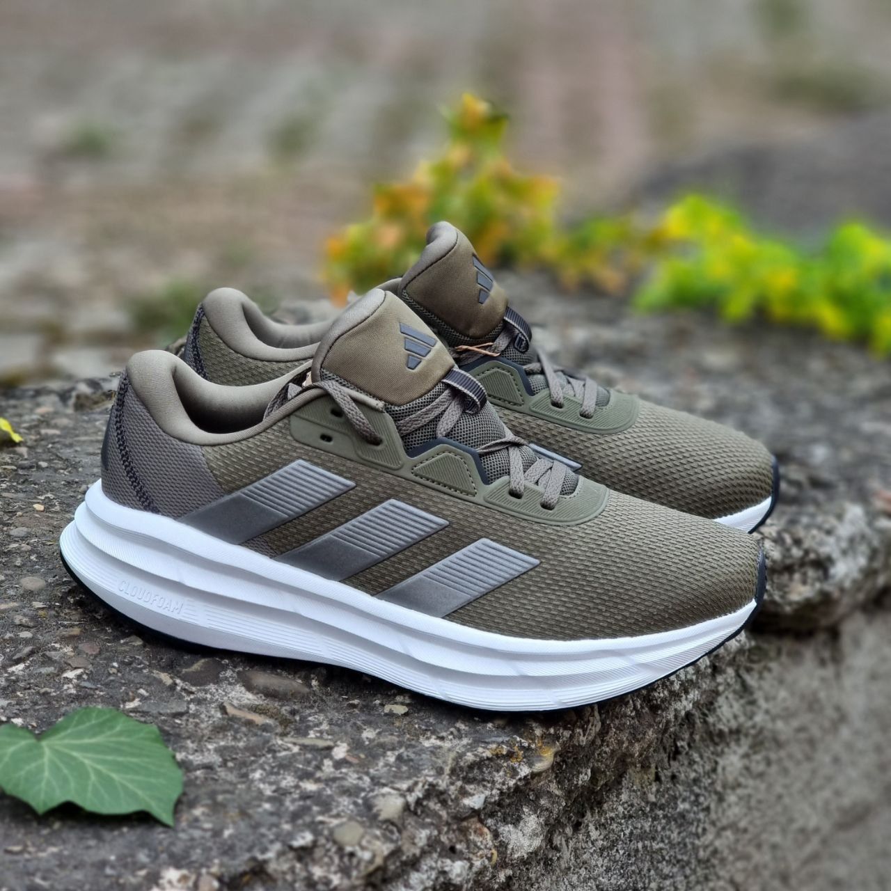 Кросівки Adidas Galaxy 7 M, 43⅓р. на 27.5 см