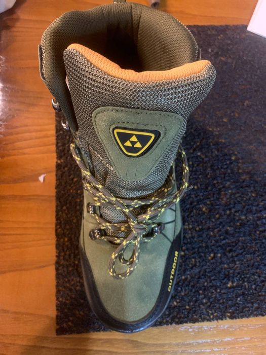 Botas verdes da OUTDOOR